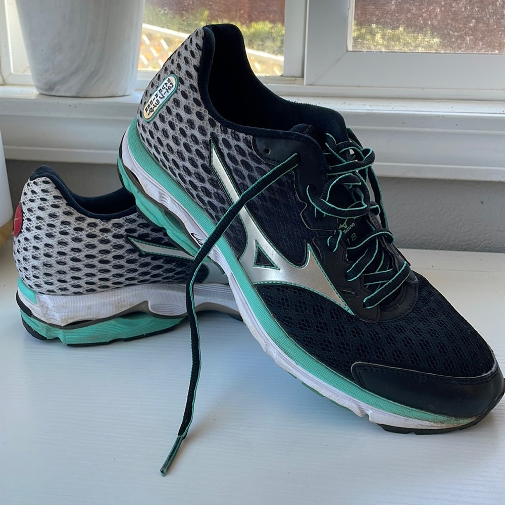 Mizuno Women's Running Shoes